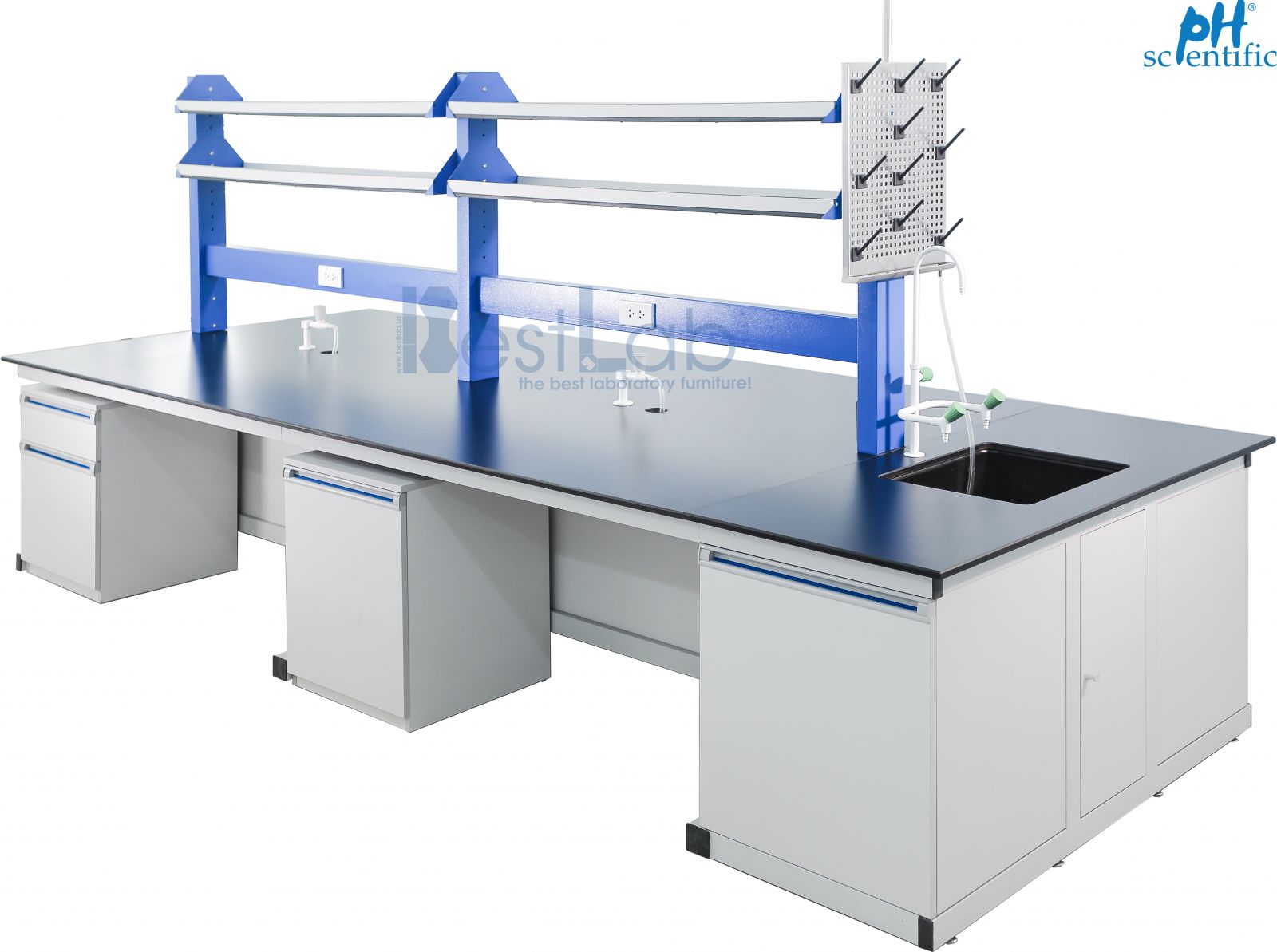 ban-thi-nghiem-trung-tam