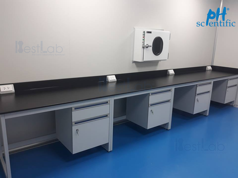 ban-thi-nghiem-ap-tuong